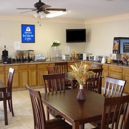 Americas Best Value Inn & Suites Macon Restaurace fotografie